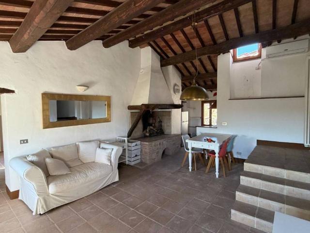 Appartamento in vendita a Poggio delle Corti, Perugia