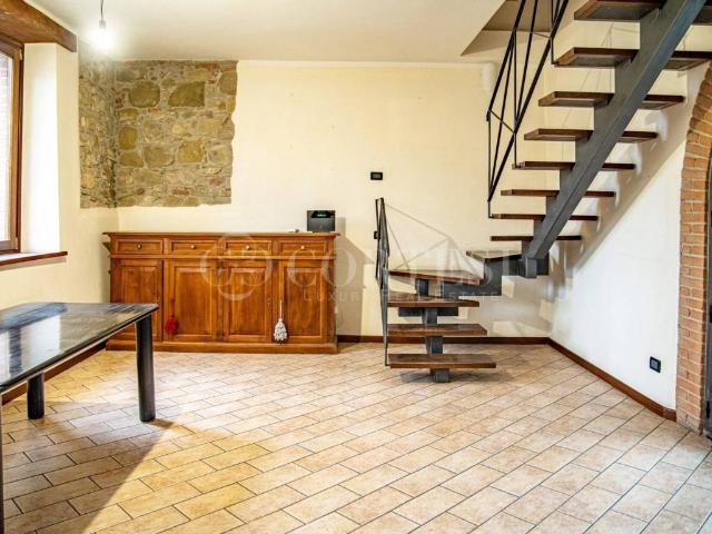 Appartamento in vendita a Villa Pitignano, Cenerente