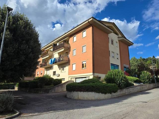 Appartamento in vendita a La Fratticiola-Casacce, Cenerente