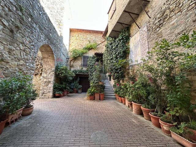 Appartamento in vendita a Cenerente, Umbria