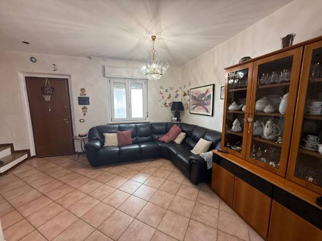 Appartamento in vendita a Cenerente, Umbria