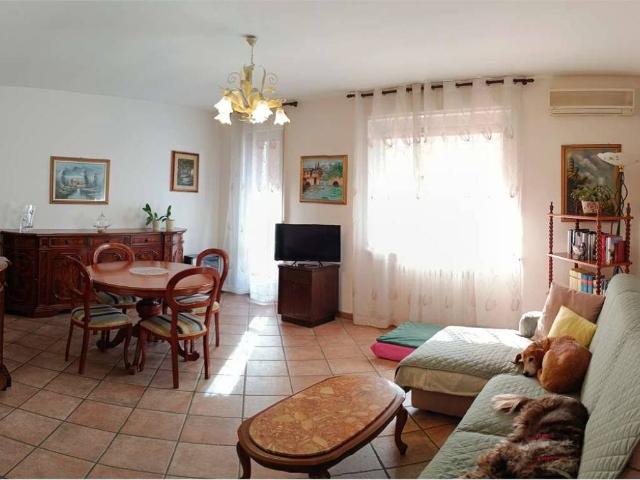 Appartamento in vendita a Santa Sabina, Cenerente