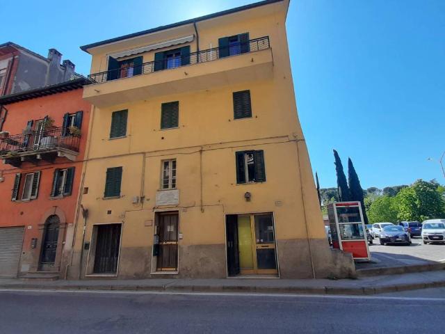 Appartamento in vendita a Cenerente, Umbria