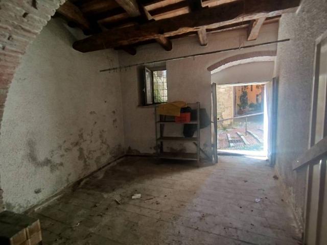 Appartamento in vendita a Sant'Erminio, Cenerente