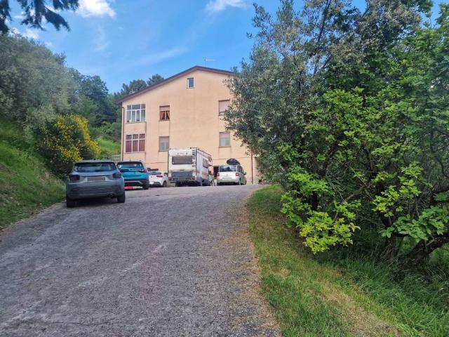Appartamento in vendita a Monte Bagnolo I, Cenerente