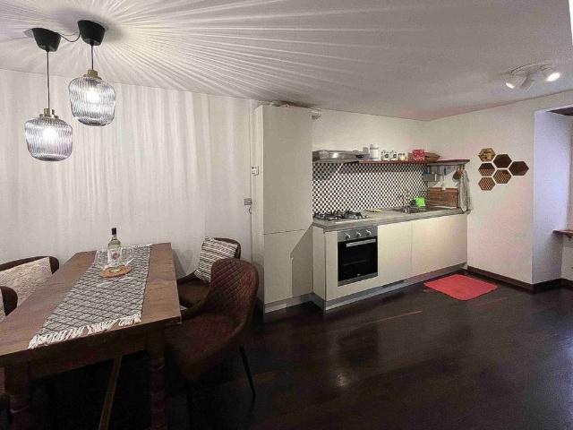 Appartamento in vendita a Sant'Erminio, Cenerente