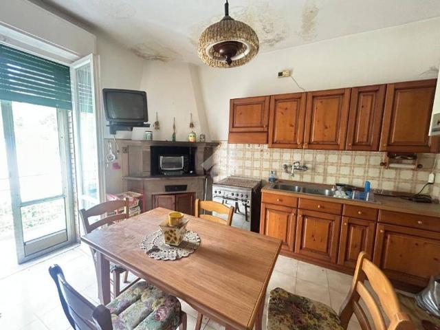 Appartamento in vendita a Montebello, Cenerente