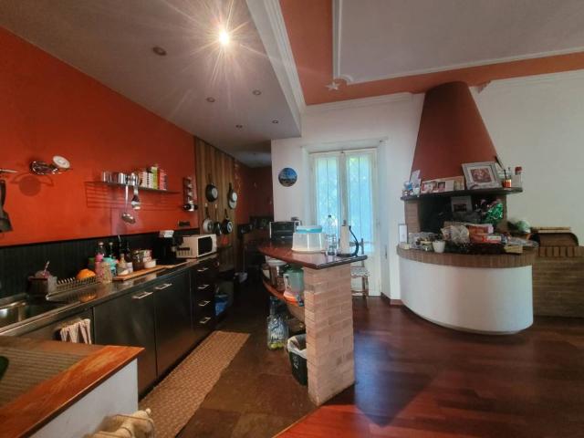 Appartamento in vendita a Sant'Erminio, Cenerente