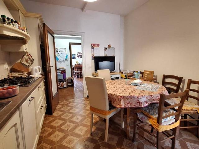 Appartamento in vendita a Castel del Piano, Cenerente