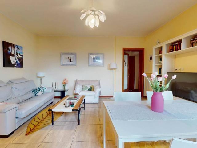 Appartamento in vendita a Borgo Collestrada, Cenerente