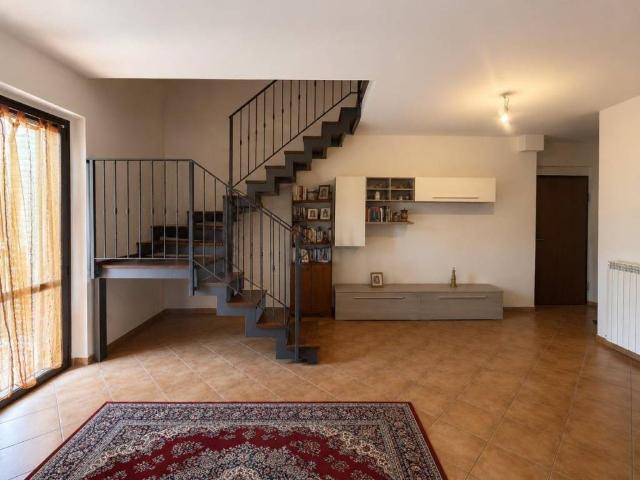 Appartamento in vendita a Cenerente, Umbria
