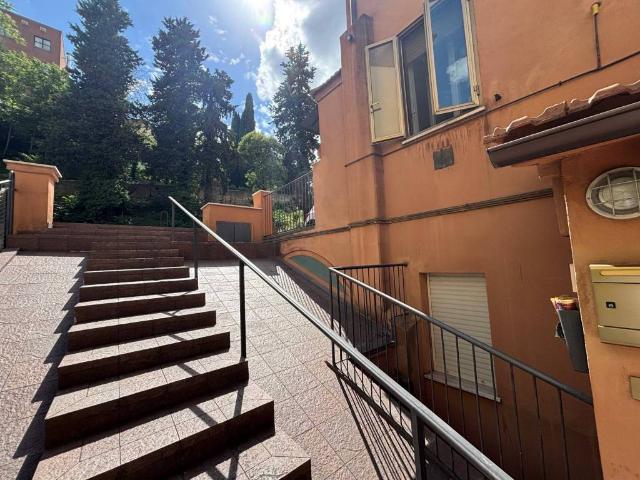 Appartamento in vendita a Sant'Erminio, Cenerente