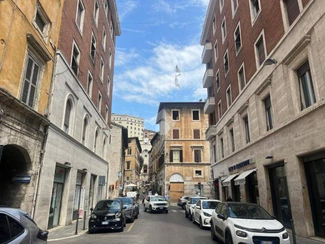 Appartamento in vendita a Sant'Erminio, Cenerente