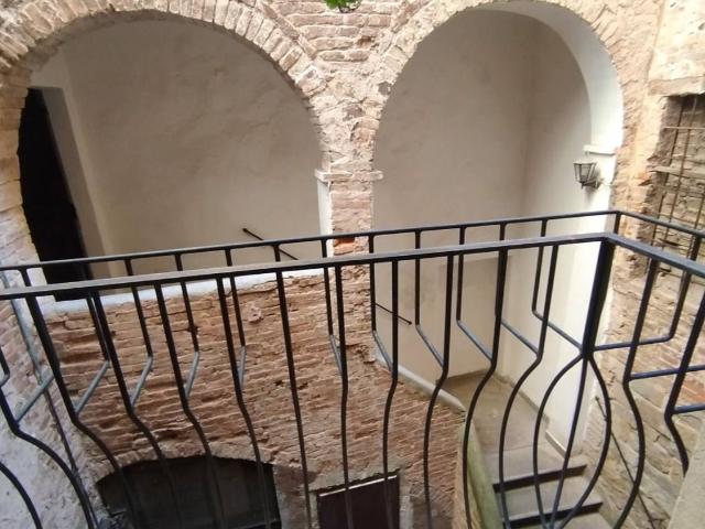 Appartamento in vendita a Sant'Erminio, Cenerente