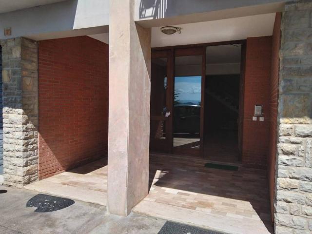 Appartamento in vendita a Corciano, Umbria