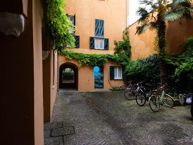 Appartamento in vendita a Pesaro, Pesaro E Urbino