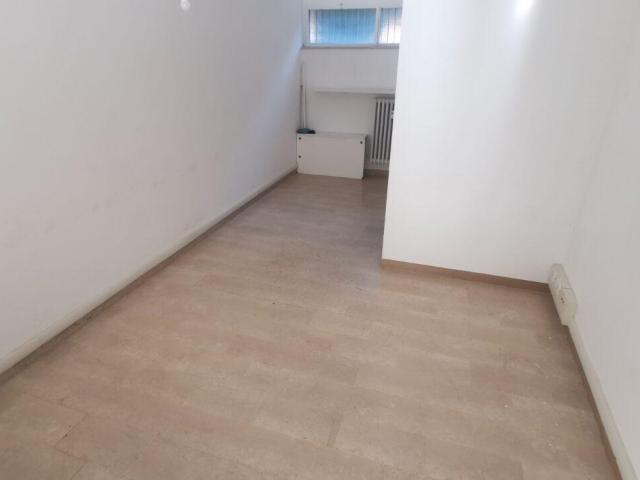 Appartamento in vendita a Centro Storico, Marche
