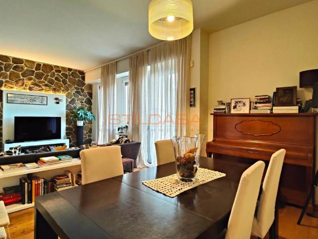 Appartamento in vendita a Centro Storico, Marche