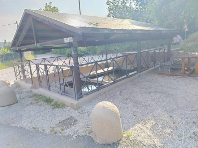 Appartamento in vendita a Villa Fastiggi, Marche