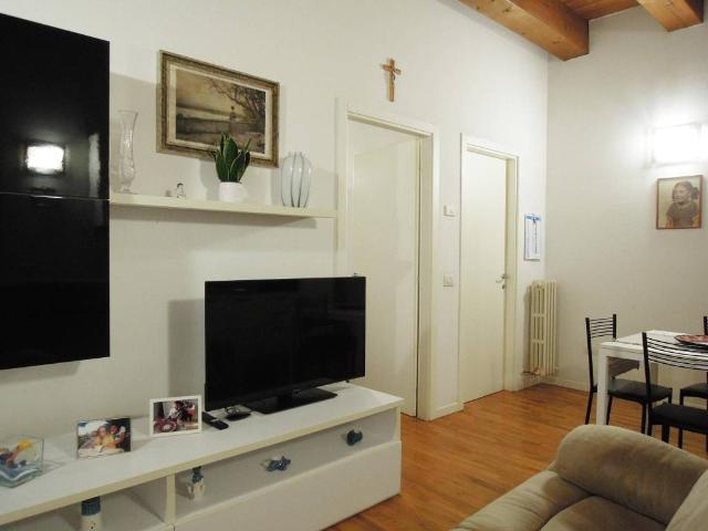 Appartamento in vendita a Centro Storico, Marche