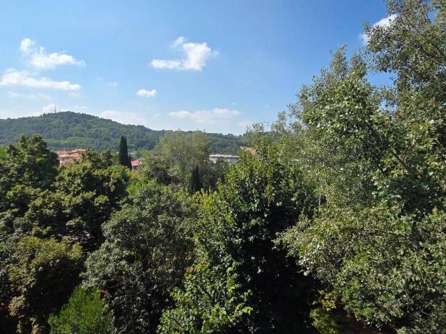 Appartamento in vendita a Villa Fastiggi, Marche