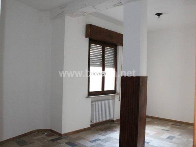 Appartamento in vendita a Centro Storico, Marche