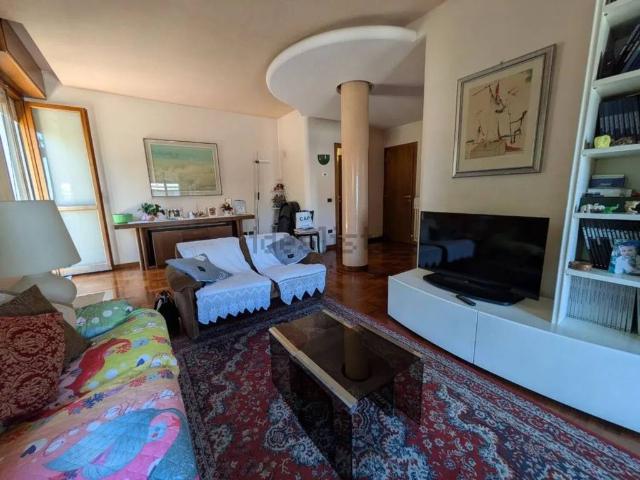 Appartamento in vendita a Muraglia, Pesaro