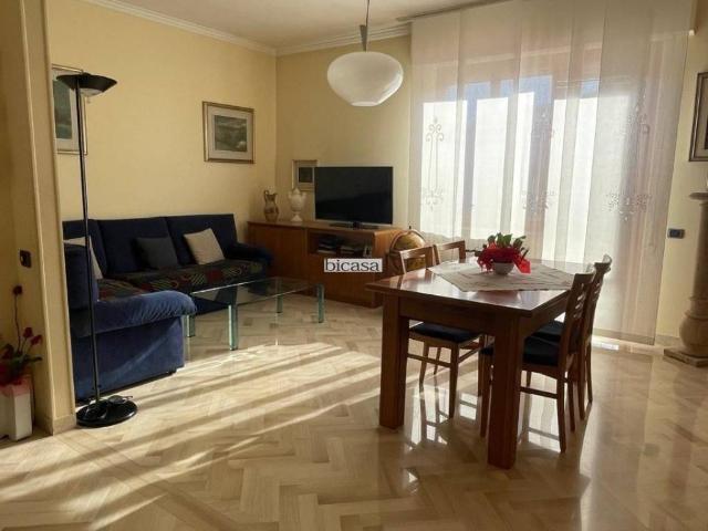 Appartamento in vendita a Villa Fastiggi, Marche