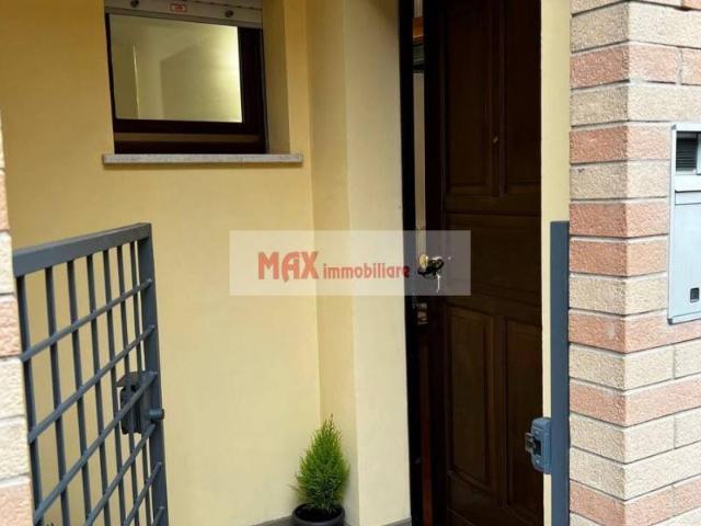 Appartamento in vendita a Pesaro, Pesaro E Urbino