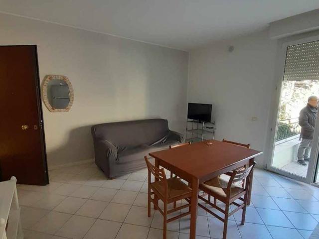 Appartamento in vendita a Centro Storico, Marche