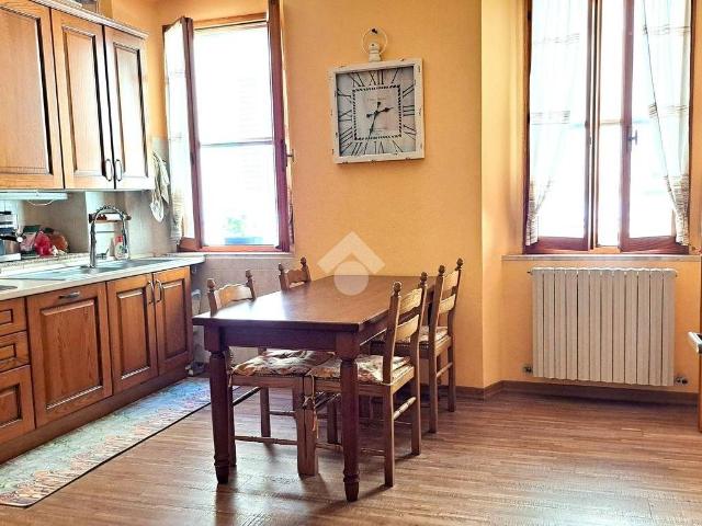 Appartamento in vendita a Centro Storico, Marche