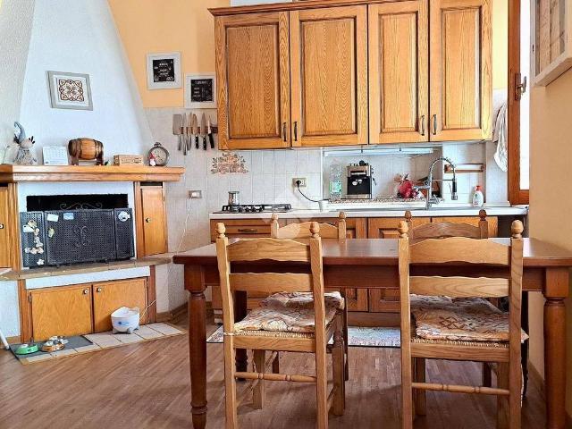 Appartamento in vendita a Centro Storico, Marche