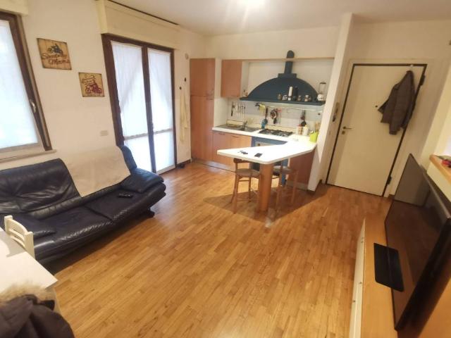 Appartamento in vendita a Centro Storico, Marche