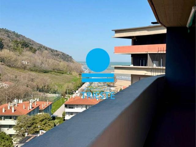 Appartamento in vendita a Baia Flaminia, Marche