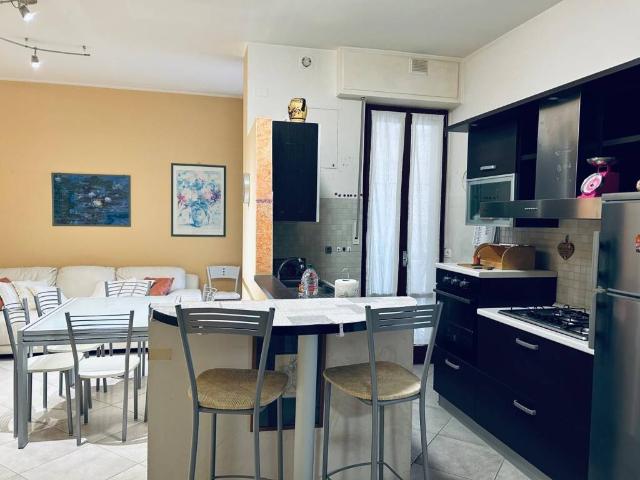 Appartamento in vendita a Centro Storico, Marche