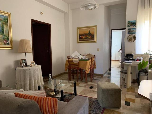 Appartamento in vendita a Centro Storico, Marche