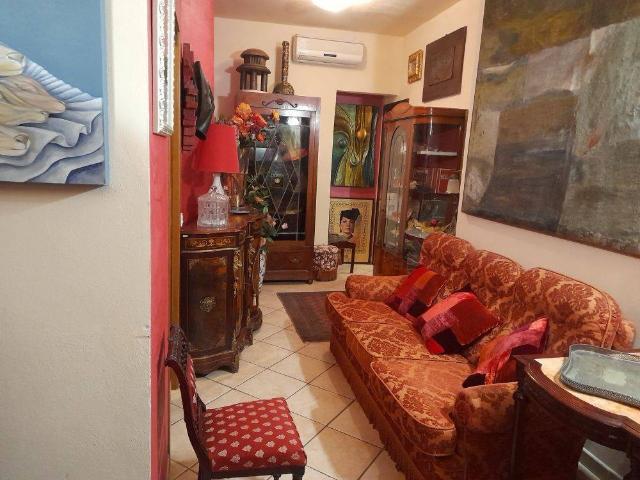 Appartamento in vendita a Centro Storico, Marche