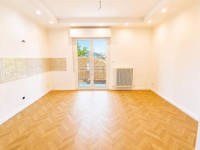 Appartamento in vendita a Loreto, Marche