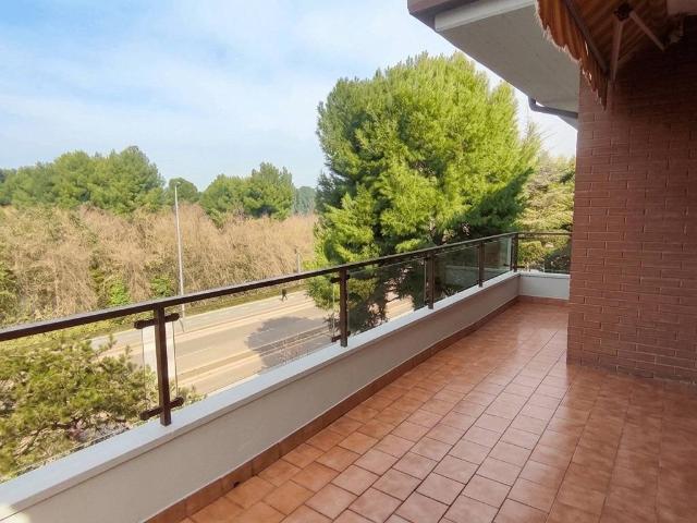 Appartamento in vendita a Miralfiore, Marche