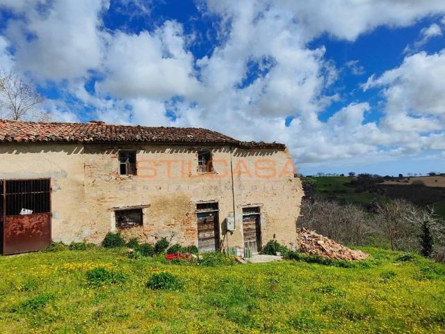 Rustico in vendita a Marche, Pesaro E Urbino