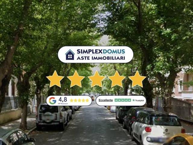 Appartamento in vendita a Centro Storico, Marche