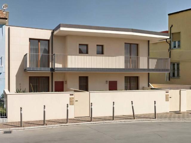 Appartamento in vendita a Villa Fastiggi, Marche
