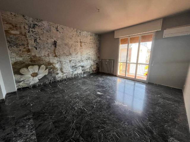 Appartamento in vendita a Centro Storico, Marche