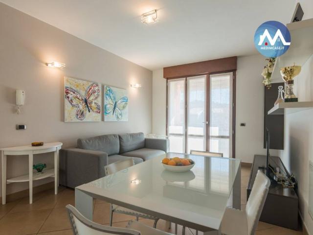Appartamento in vendita a Villa Fastiggi, Marche