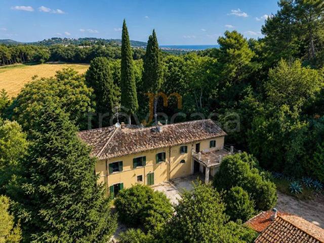 Appartamento in vendita a Ledimar, Marche