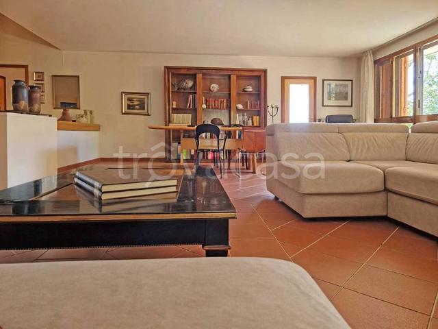 Appartamento in vendita a Roncaglia, Marche