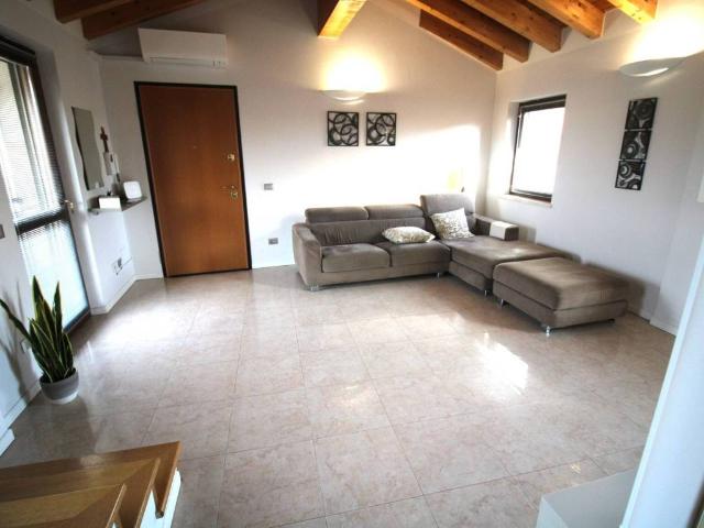 Appartamento in vendita a Balconi, Pescantina