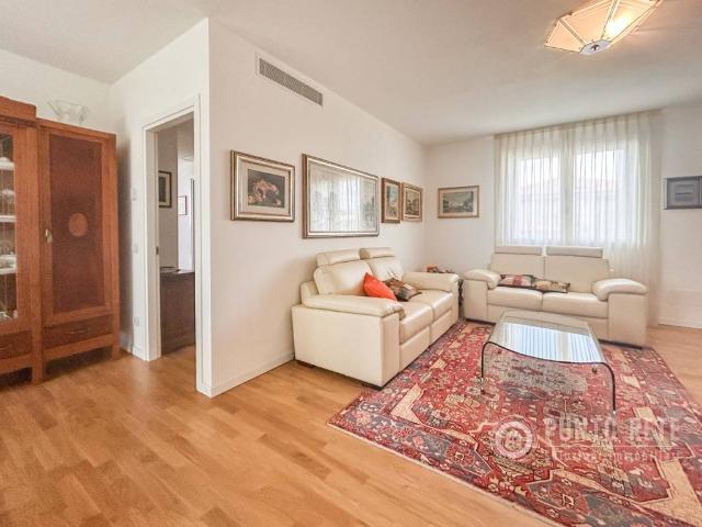 Appartamento in vendita a Pescantina, Veneto