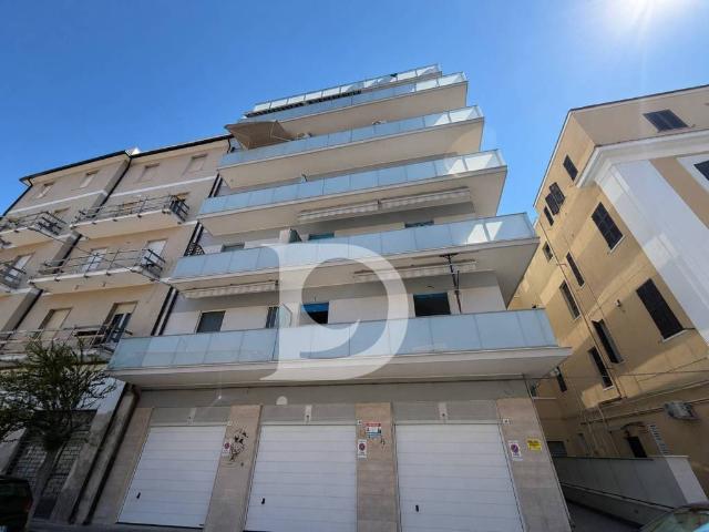 Appartamento in vendita a Pescara, Abruzzo