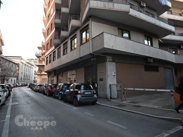 Appartamento in vendita a Pescara, Abruzzo